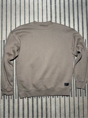 Filson Heavyweight Crewneck Sweater – Rugged Heritage Quality